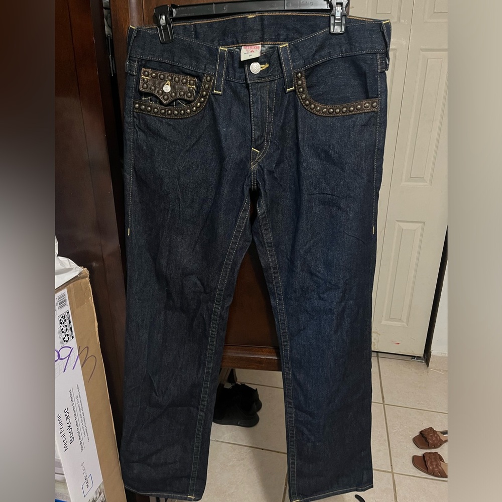 Dark Denim with Studs True Religion jeans. Size 32